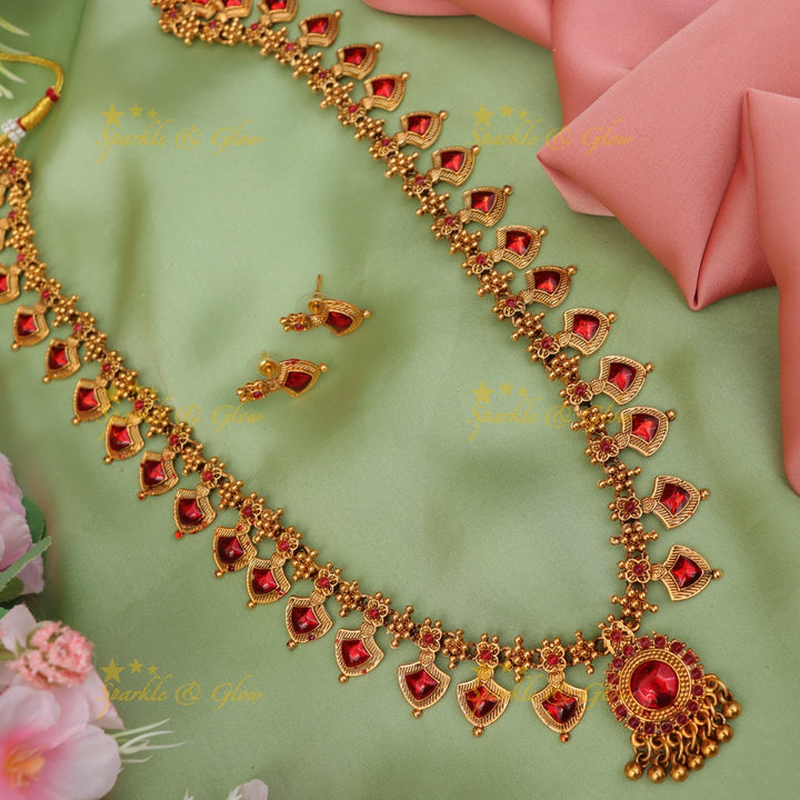 Exquisite Kemp Bridesmaid Necklace for Weddings & More