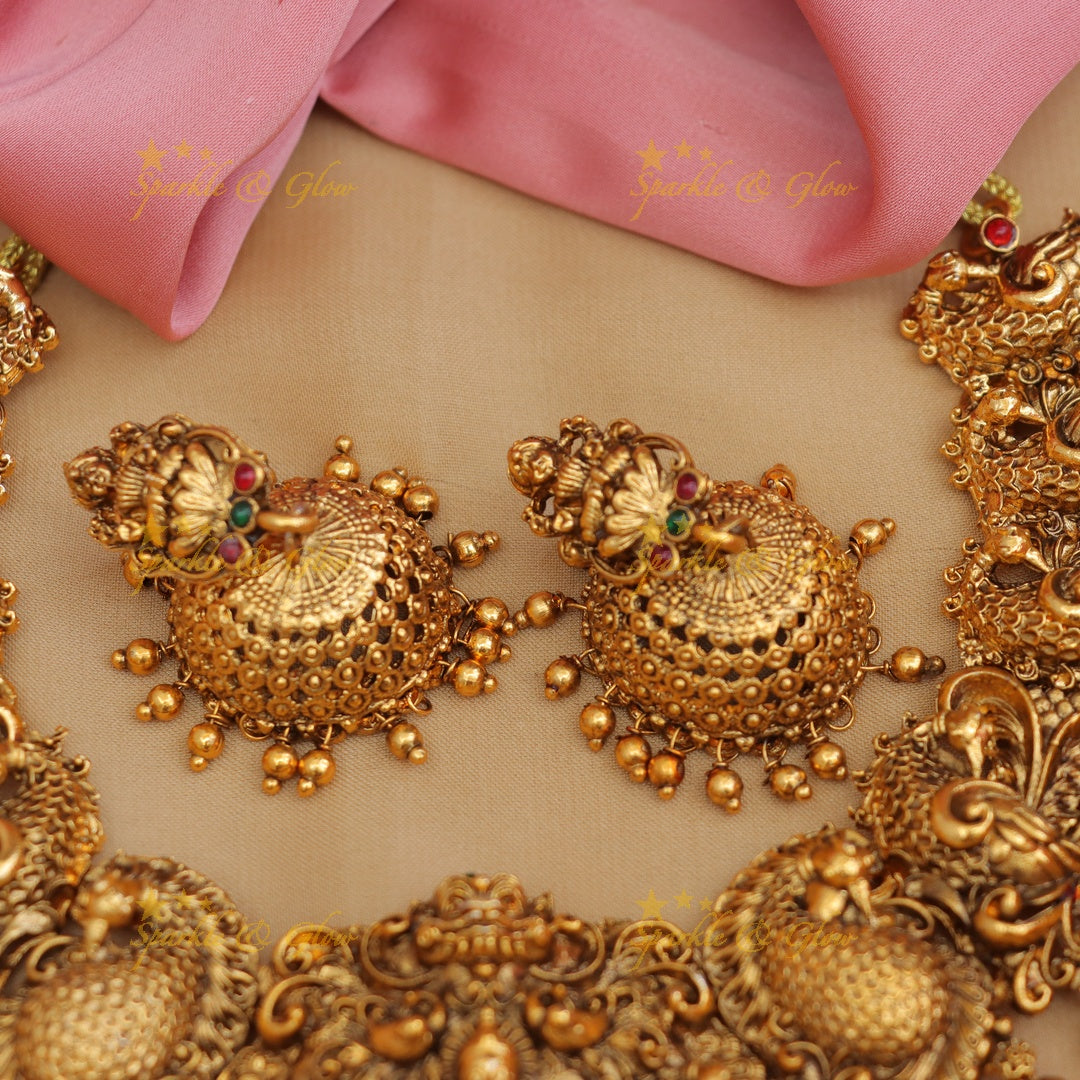 Exquisite Lakshmi Bridal Set - Timeless Elegance