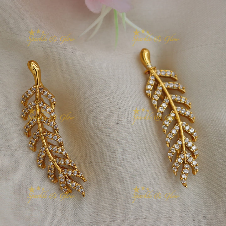 Exquisite Leaf Design Earrings for Festive Elegance