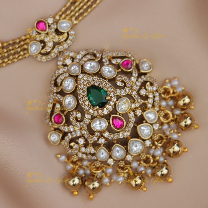 Elegance Redefined: Victorian Necklace & Earrings Set