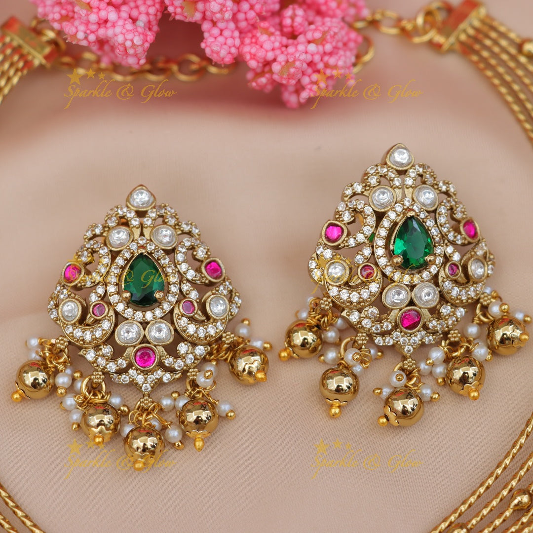 Elegance Redefined: Victorian Necklace & Earrings Set