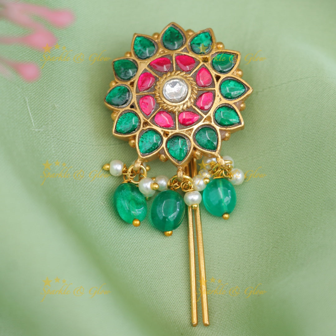 Exquisite Festive Hairpin – Gold Floral Jadau Accessory