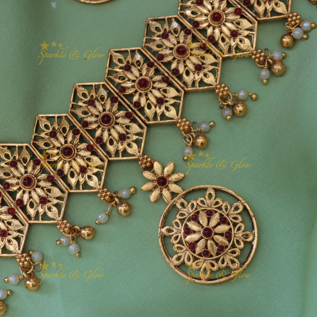 Elegant Floral Gold Choker for Weddings & Celebrations