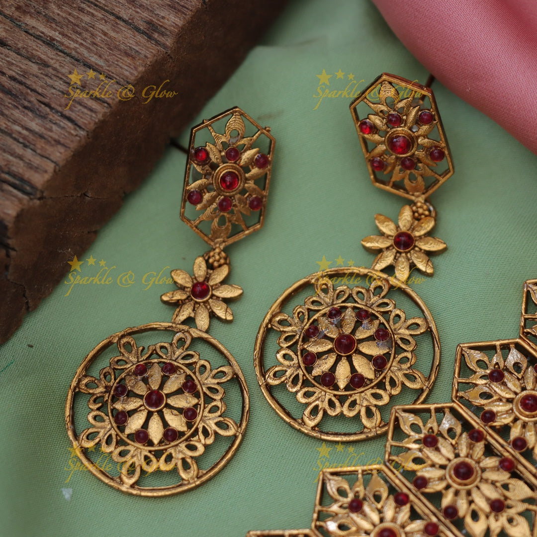 Elegant Floral Gold Choker for Weddings & Celebrations