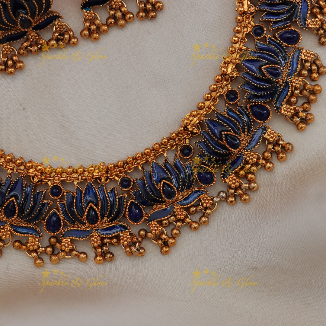 Lotus Floral Gold Necklace for Festive Elegance