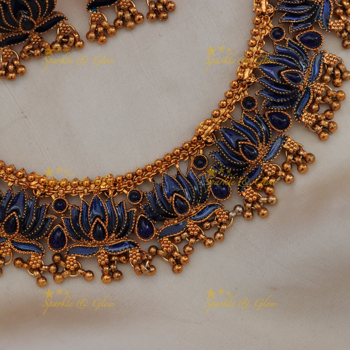 Lotus Floral Gold Necklace for Festive Elegance