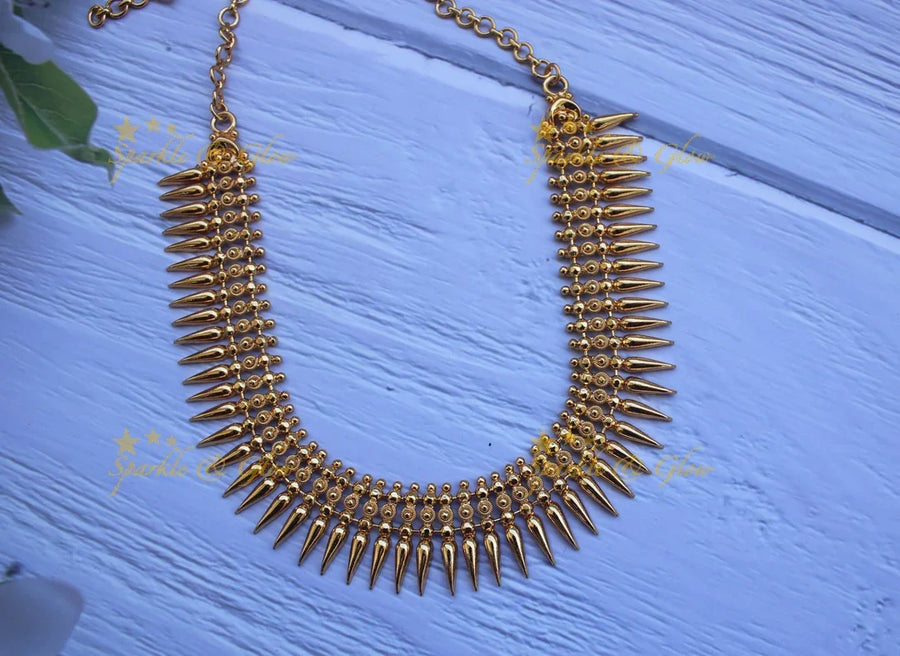 Gold alike Spike necklace - Sparkle and Glow