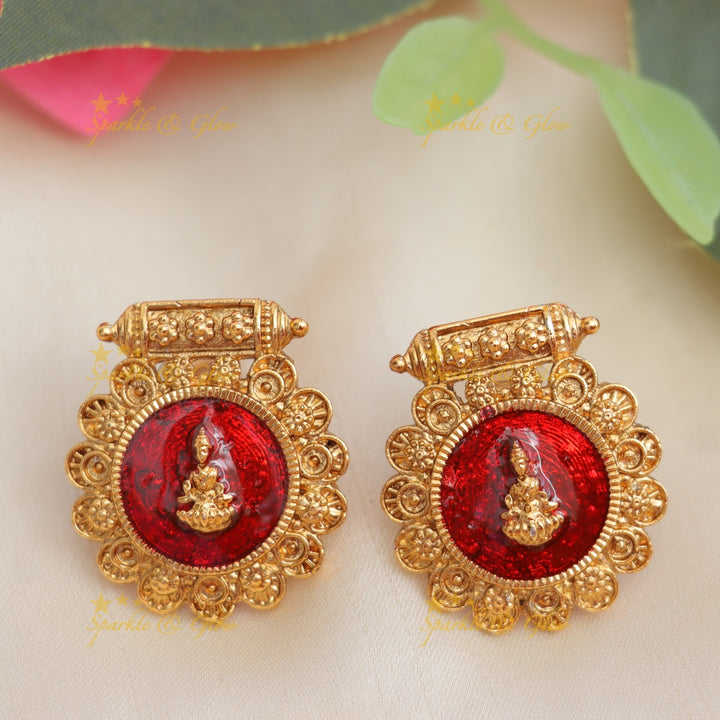 Kerala Lakshmi Heart Necklace - Traditional Elegance