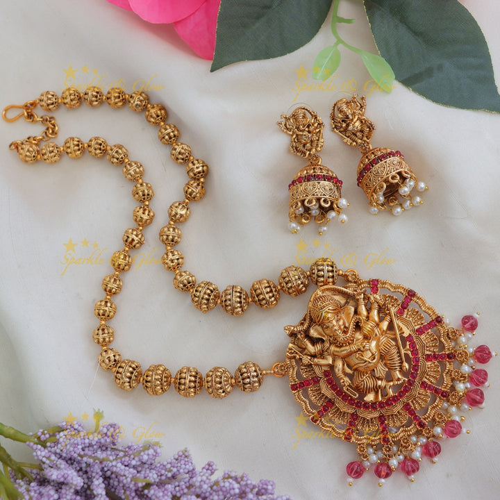 Temple Ganesha Necklace: Festive Gold Excellence