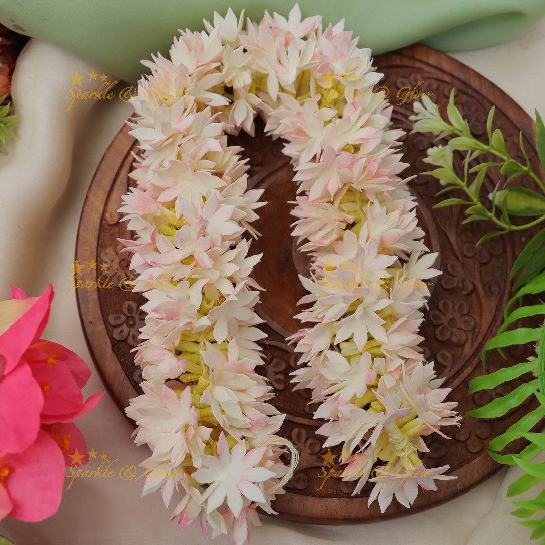Exquisite Floral Gajra for Festive Grace and Style