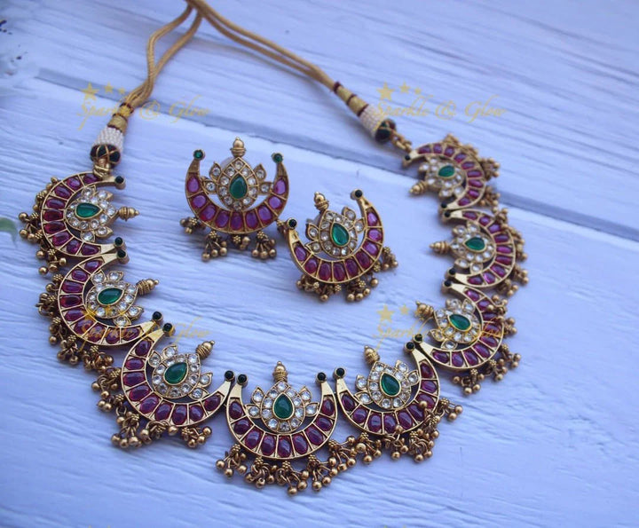 Statement Half moon kemp necklace - Green White - Sparkle and Glow