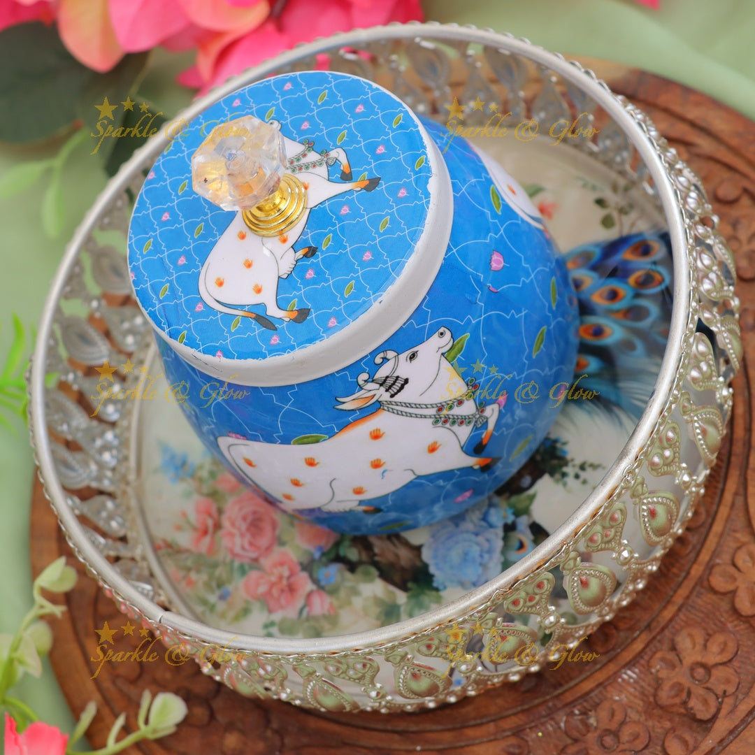Exquisite Festive Jewel Box for Celebrations