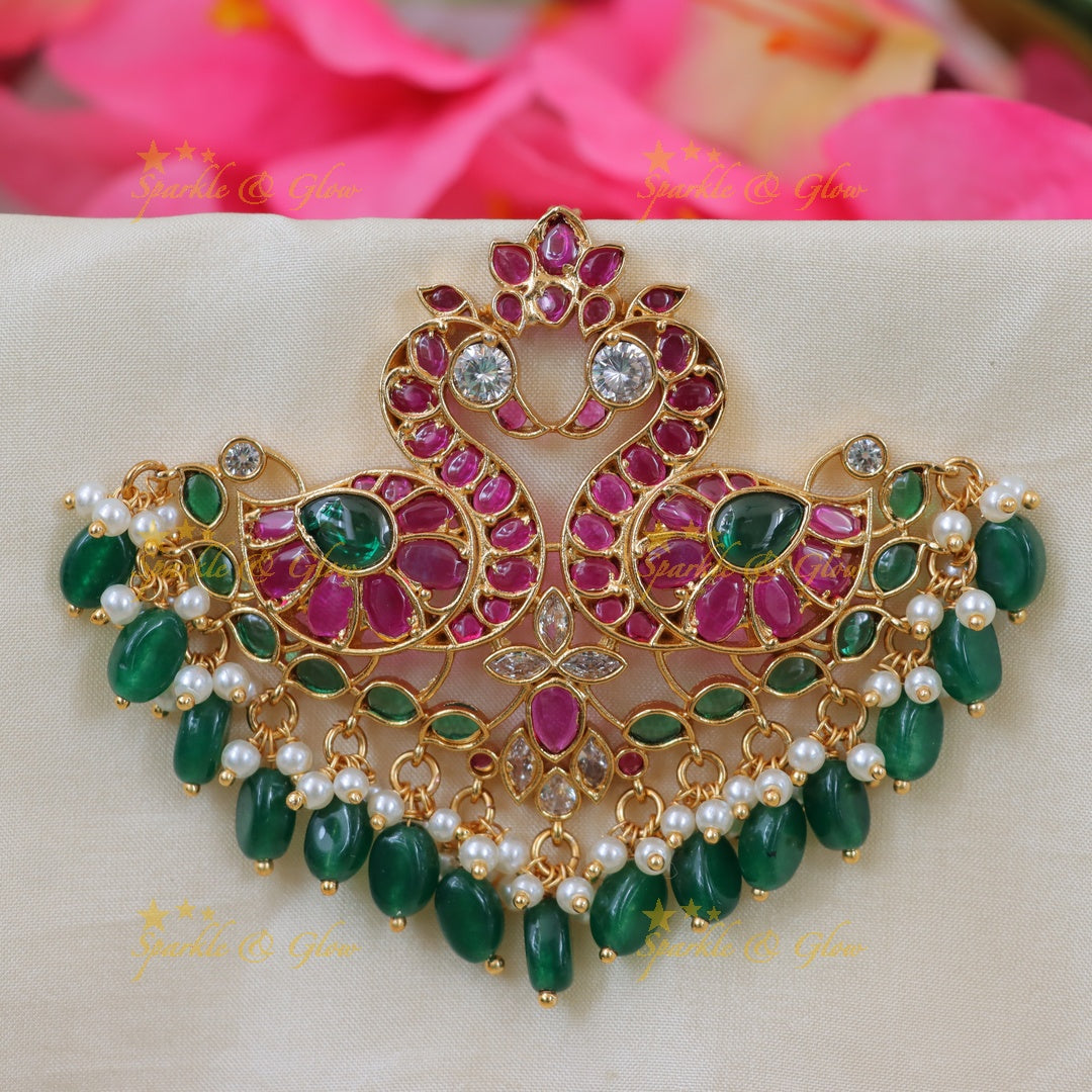 Exquisite Peacock Kemp Hairpin - Festive Gold Accessory