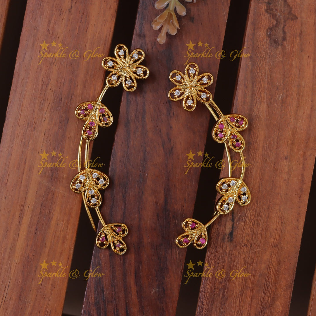 Dazzling Gold Leaf Earcuff for Festive Elegance