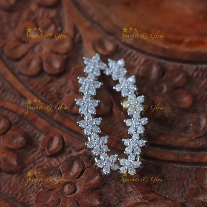 Enchanting Floral Diamond Ear Cuffs for All Occasions