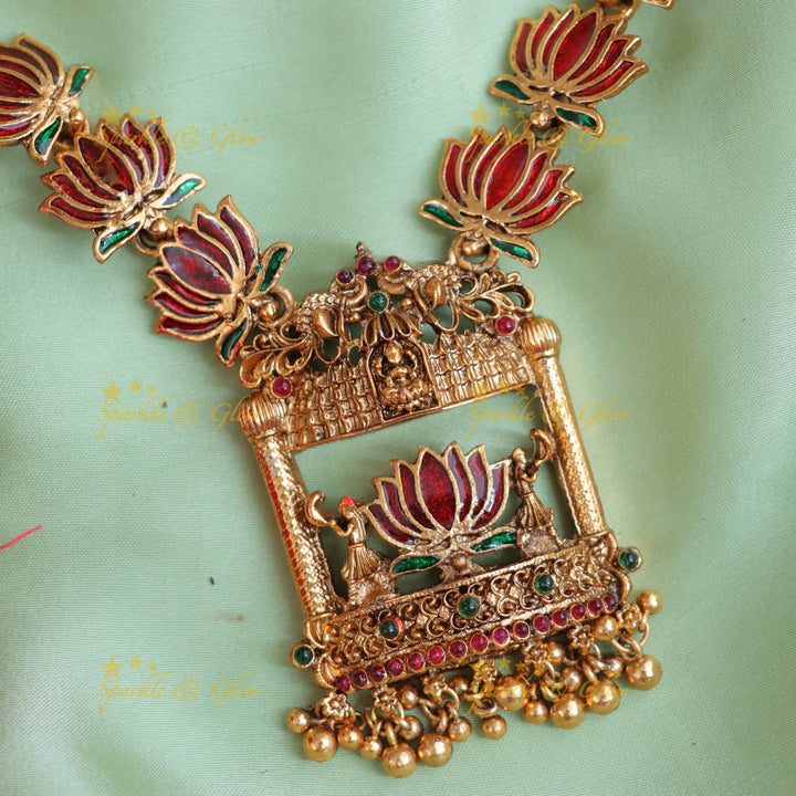 Exquisite Lotus Necklace for Festive Elegance