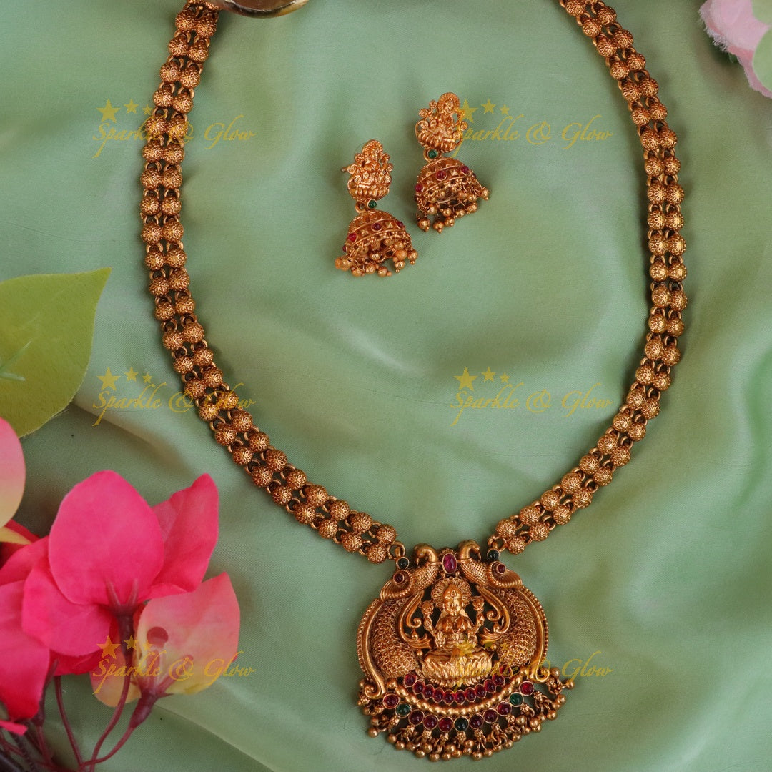 Exquisite Lakshmi Temple Necklace for Festive Occasions