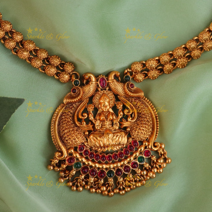 Exquisite Lakshmi Temple Necklace for Festive Occasions