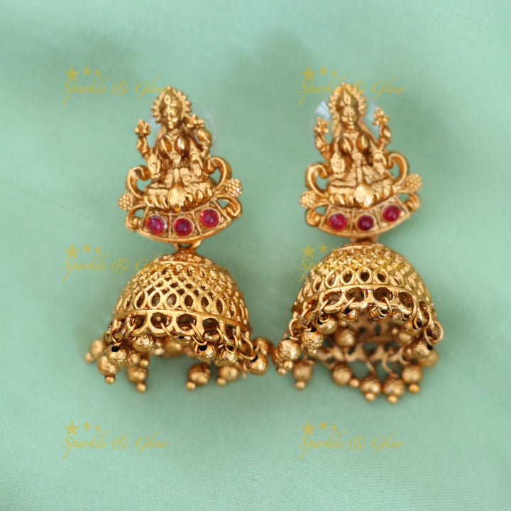 Exquisite Lakshmi Temple Necklace for Festive Occasions
