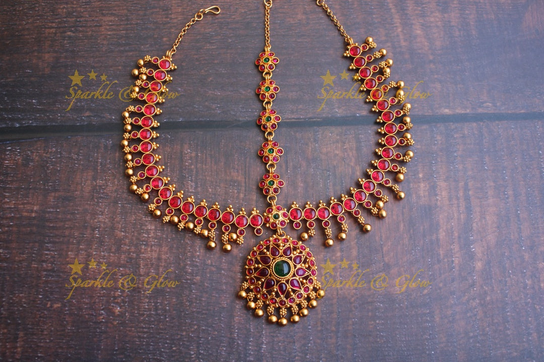 Bridal three sided kemp maang tikka with gold bead dropping