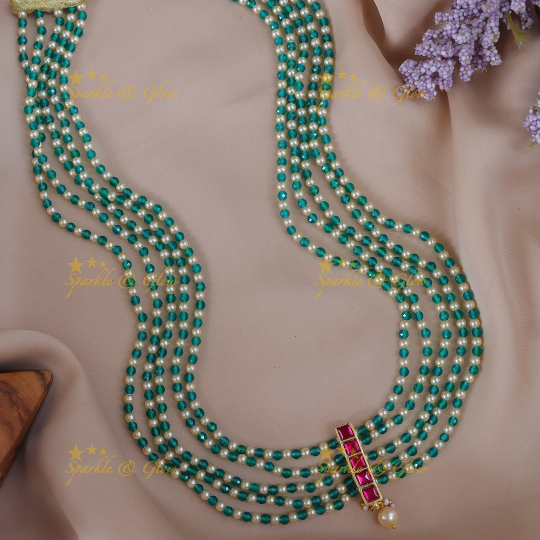 Elegant Green Jadau Necklace for Festive Elegance
