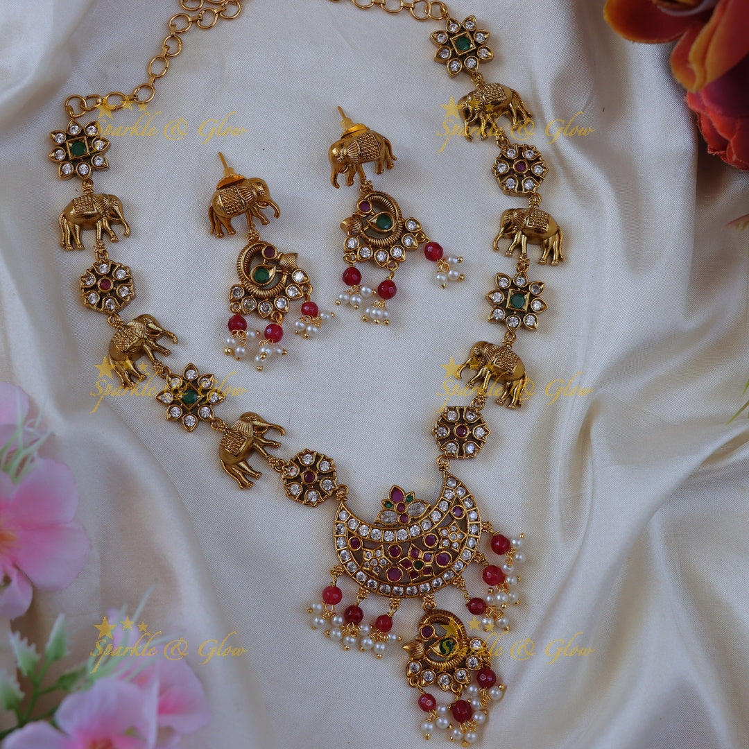 Ethereal Elephant Kemp Necklace for Festive Celebrations