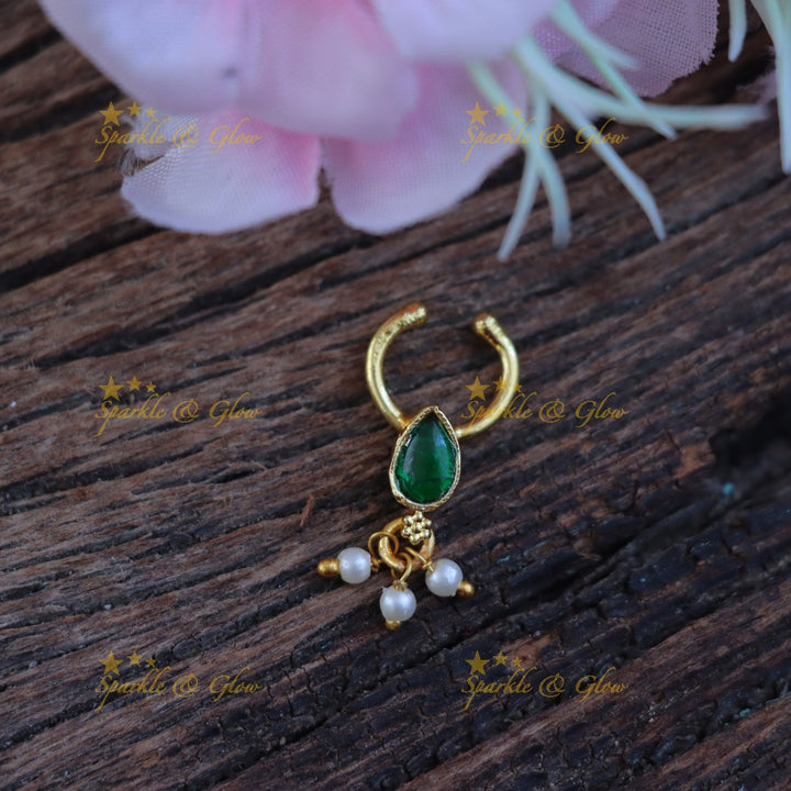 Elegant Waterdrop Gold Nose Pin - Festive Glamour