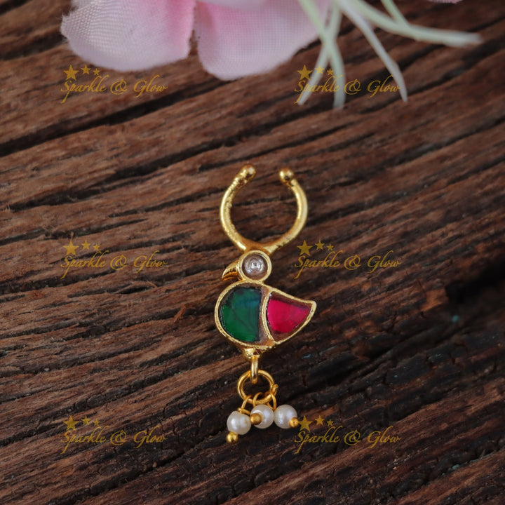 Elegant Gold-Plated Swan Nosepin with Gemstone Elegance