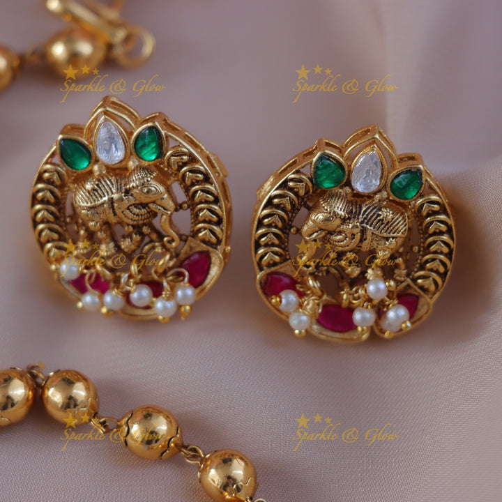 Exquisite Gold Elephant Necklace for Festive Occasions