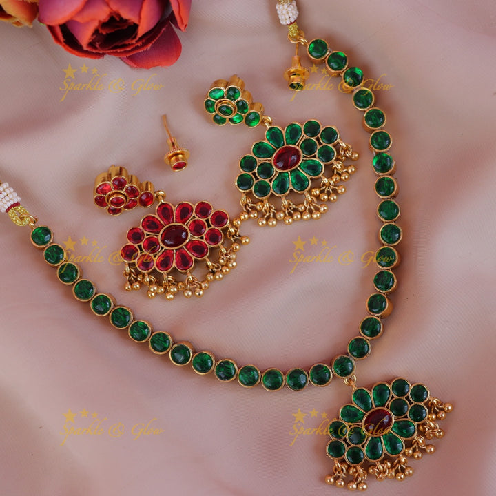 Exquisite Gold Bead Floral Necklace - Perfect for Celebrations
