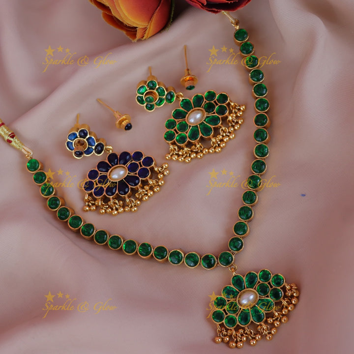 Exquisite Gold Bead Floral Necklace - Perfect for Celebrations