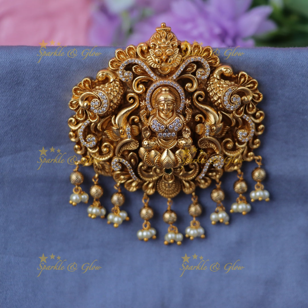Exquisite Lakshmi Jadabilla Hair Ornament for Festive Glam