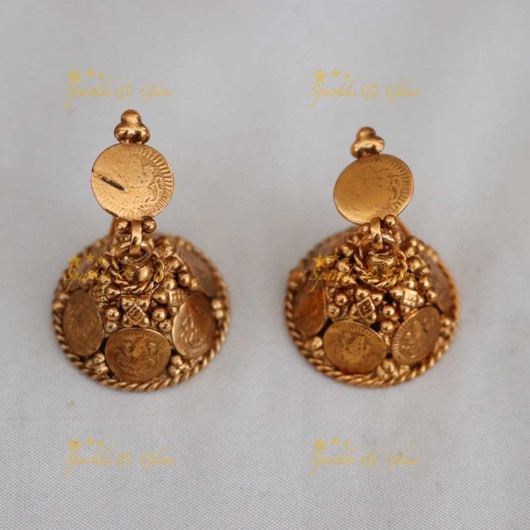 Exquisite Gold Lakshmi Necklace - Timeless Elegance