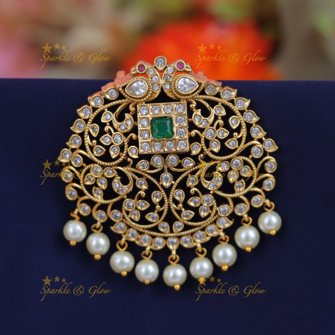 Exquisite Pearl Peacock Jadabilla Hair Accessory