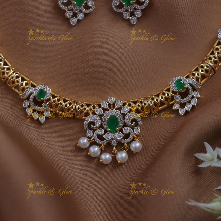 Exquisite Gold Necklace with Purple Stones