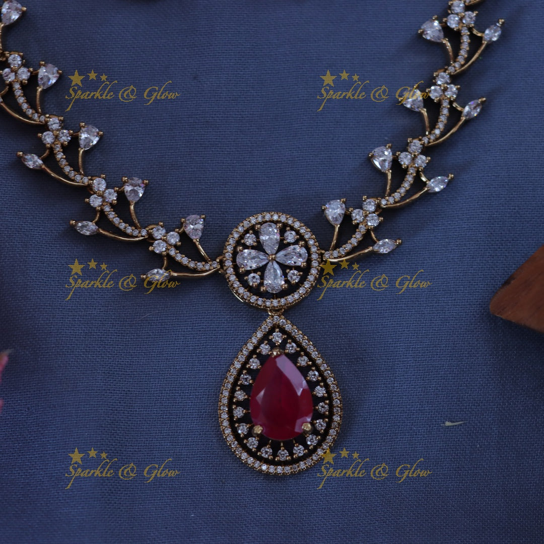 Radiant Floral Leaf Necklace & Earring Set - New Arrival