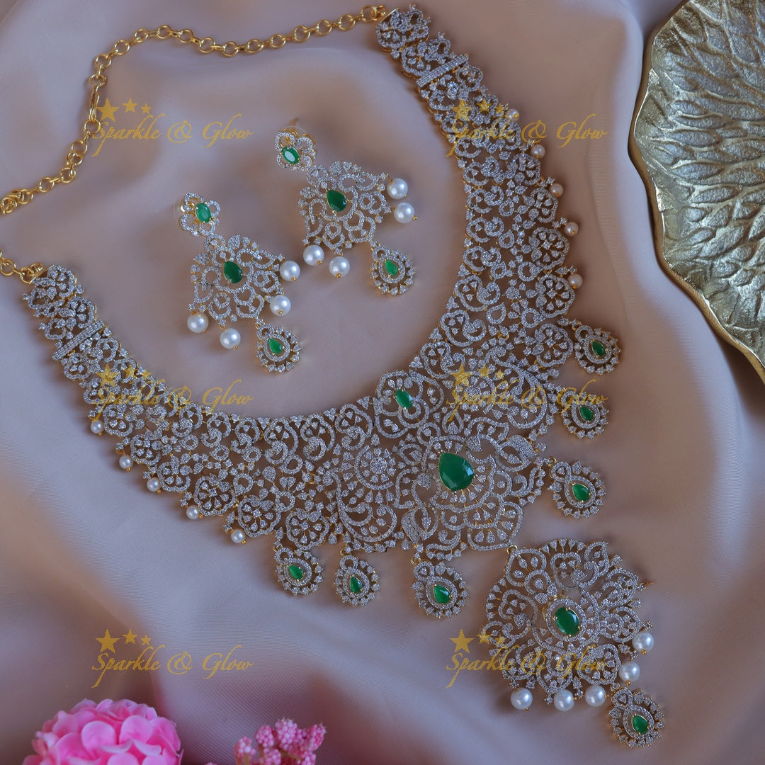 Elegant Gold Polish Necklace Set for Festive Occasions