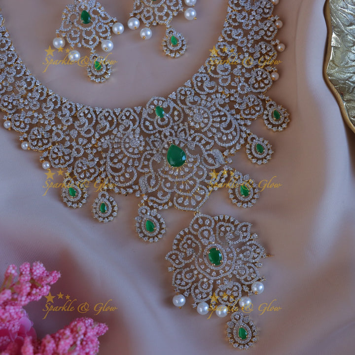 Elegant Gold Polish Necklace Set for Festive Occasions