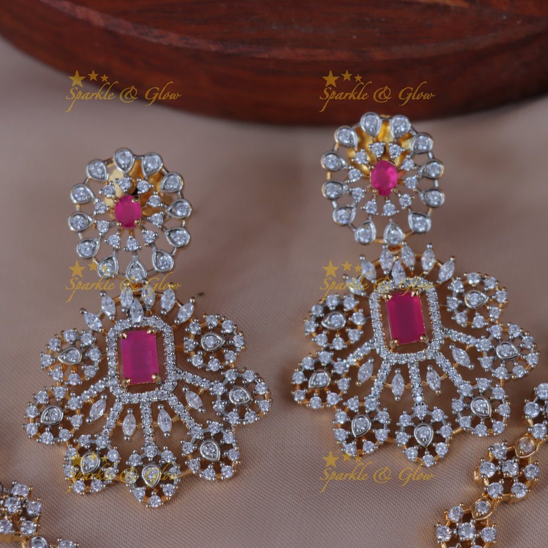 Exquisite Floral Necklace Set for Special Occasions