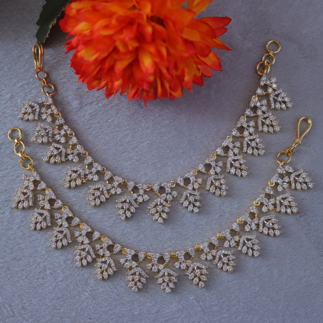 Exquisite Floral Leaf Ear Chain for Festive Elegance