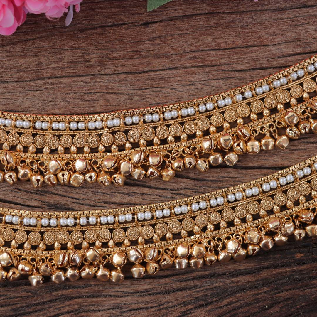 Elegant Gold Pearl Anklet – Perfect for Festive Occasions