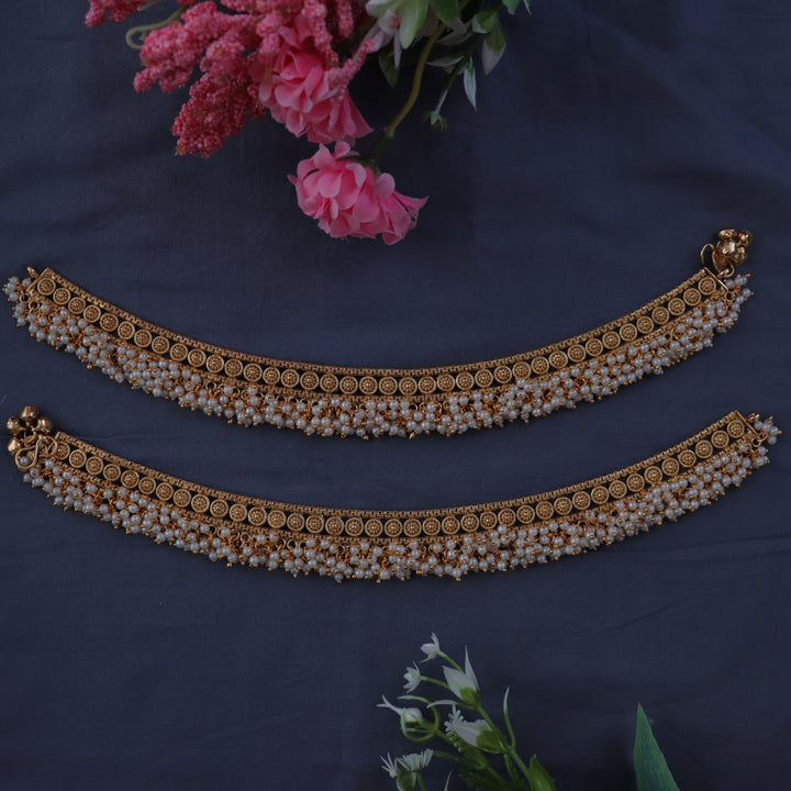 Stunning Gold Floral Wedding Anklets | Sparkle & Glow