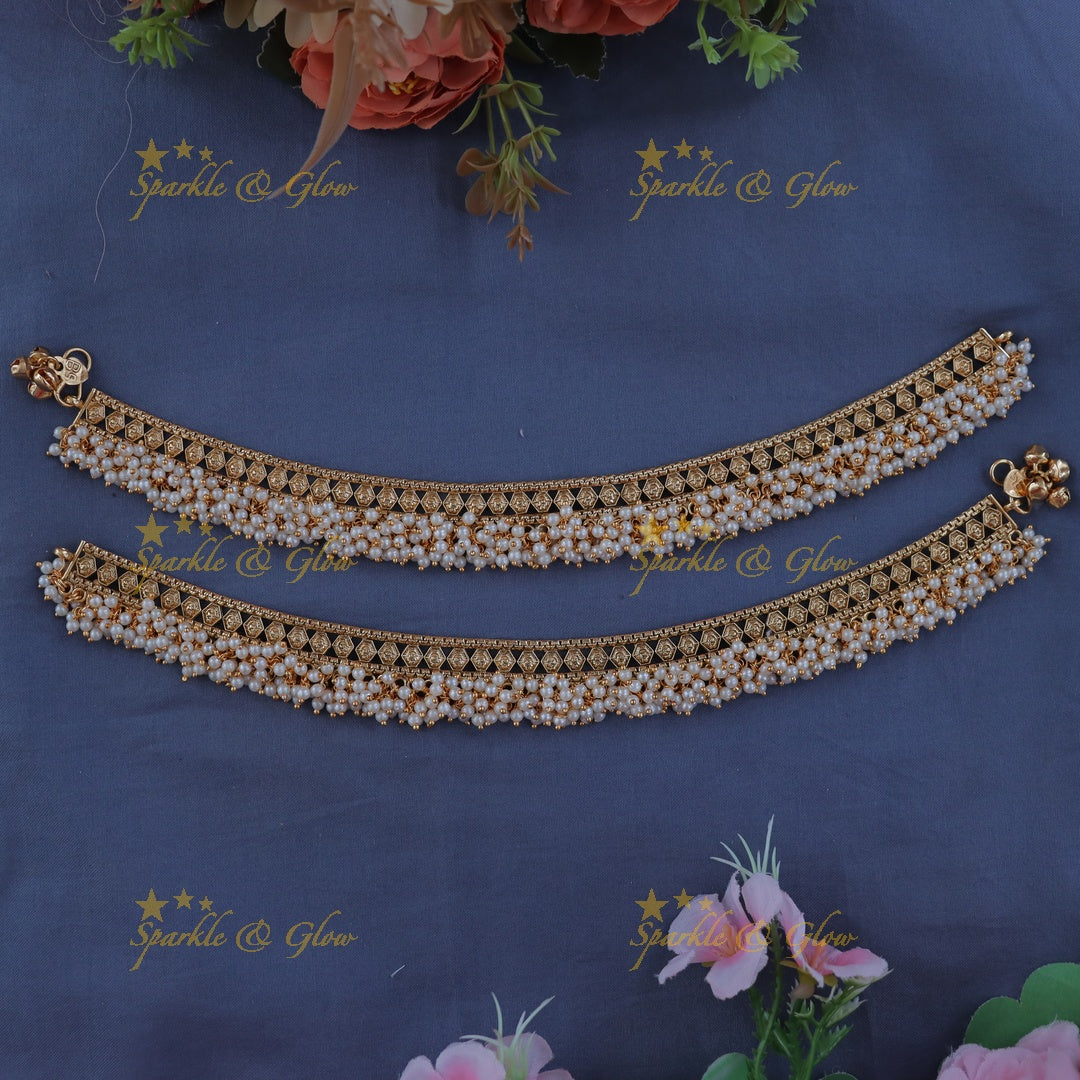 Exquisite Gold Anklet - Embrace Elegance with Style