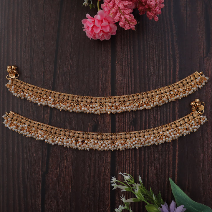 Elegant Festive Gold Anklets - Premium Quality