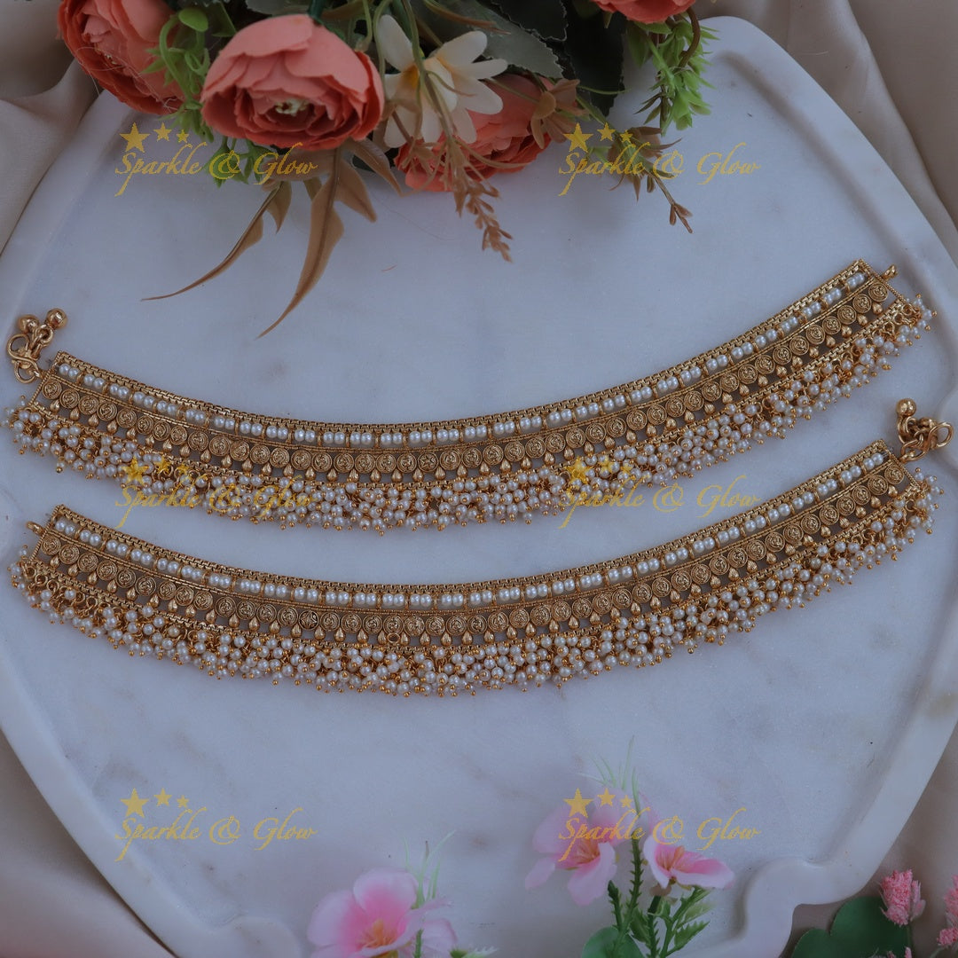 Stunning Pearl & Gold Anklet for Weddings and Festivities