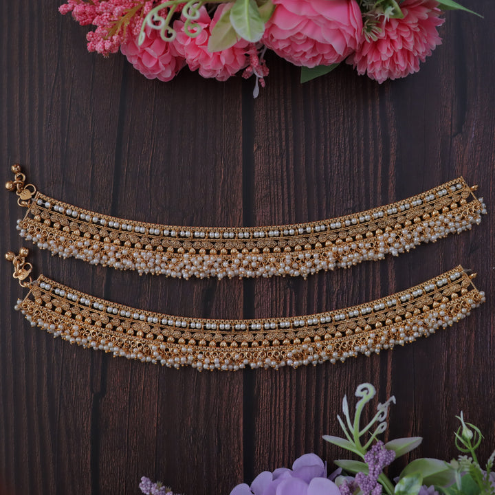 Stunning Pearl & Gold Anklet for Weddings and Festivities