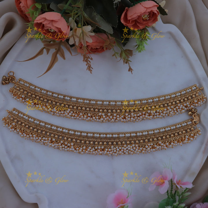 Exquisite Gold Pearl Anklets for Weddings and Festivities