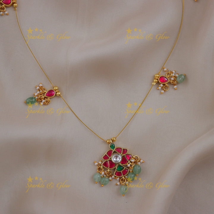 Exquisite Gold Invisible Necklace for Indian Weddings