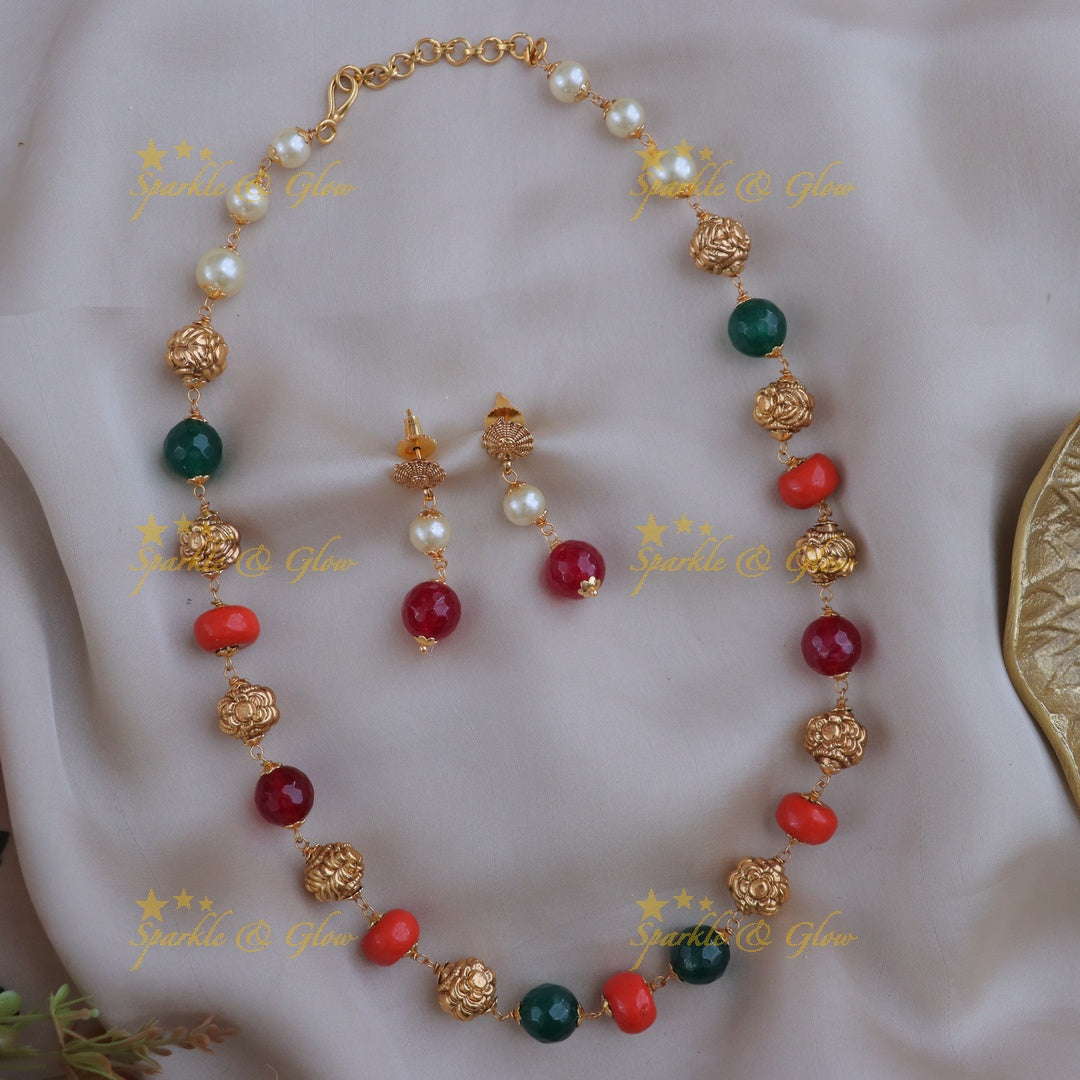 Multicolor Beaded Necklace for Festive Glamour
