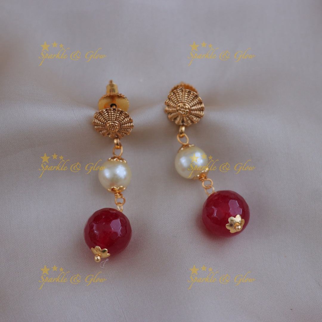 Multicolor Beaded Necklace for Festive Glamour